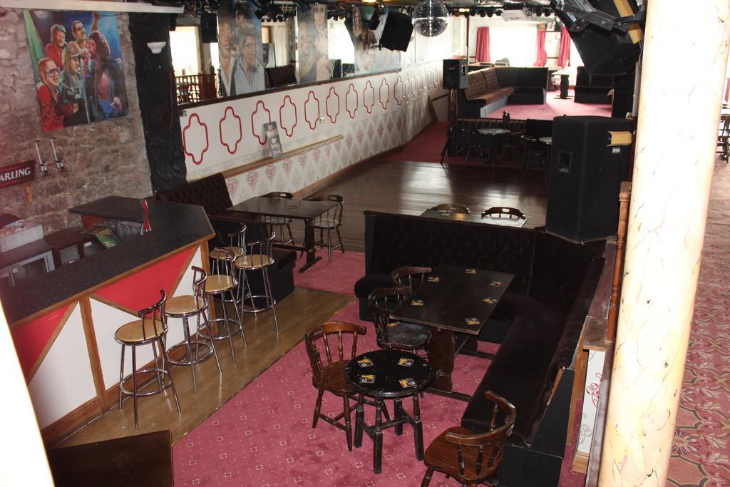 Middlegate Hotel 펨브로크 외부 사진